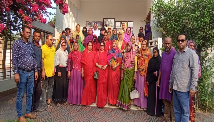 তিতাসে মহিলা আওয়ামী লীগের ৫৪ তম প্রতিষ্ঠা বার্ষিকী উদযাপন তিতাসে মহিলা আওয়ামী লীগের ৫৪ তম প্রতিষ্ঠা বার্ষিকী উদযাপন