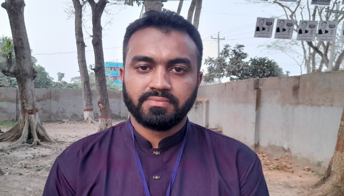 বাবার অসম্পূর্ণ কাজগুলো সম্পন্ন করতে চাই বাবার অসম্পূর্ণ কাজগুলো সম্পন্ন করতে চাই