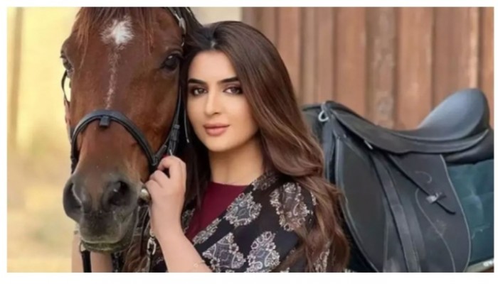 এই রাজকুমারী রুপে হার মানবে যে কোন নায়িকা এই রাজকুমারী রুপে হার মানবে যে কোন নায়িকা
