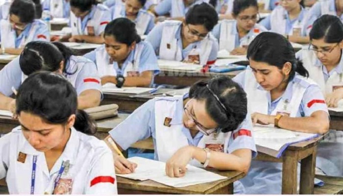 ঘূর্ণিঝড়ের কারণে পাঁচ শিক্ষা বোর্ডের রোববারের এসএসসি ও সমমানের পরীক্ষা স্থগিত ঘূর্ণিঝড়ের কারণে পাঁচ শিক্ষা বোর্ডের রোববারের এসএসসি ও সমমানের পরীক্ষা স্থগিত