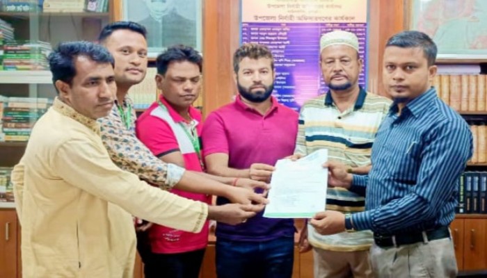 দাউদকান্দিতে নিরাপদ সড়ক চাই-এর স্মারকলিপি প্রদান দাউদকান্দিতে নিরাপদ সড়ক চাই-এর স্মারকলিপি প্রদান