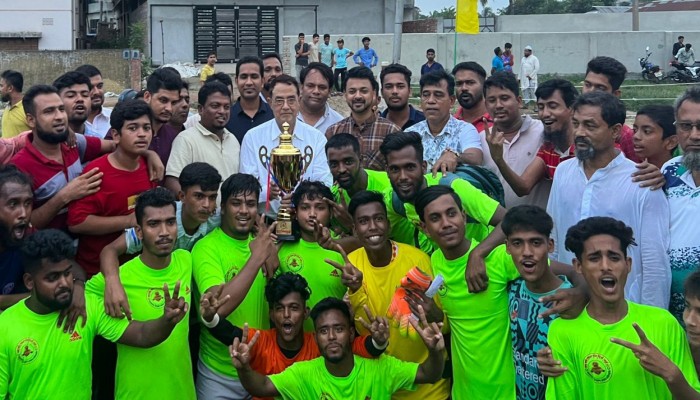 দাউদকান্দিতে বঙ্গবন্ধু জাতীয় গোল্ডকাপ ফুটবল টুর্নামেন্টে পৌরসভা একাদশ চ্যাম্পিয়ন দাউদকান্দিতে বঙ্গবন্ধু জাতীয় গোল্ডকাপ ফুটবল টুর্নামেন্টে পৌরসভা একাদশ চ্যাম্পিয়ন