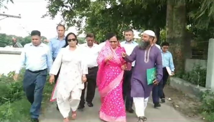 দাউদকান্দি প্লাবন ভূমি মডেল পরিদর্শনে মৎস্য ও প্রাণিসম্পদ সচিব ডক্টর নাহিদ রশীদ দাউদকান্দি প্লাবন ভূমি মডেল পরিদর্শনে মৎস্য ও প্রাণিসম্পদ সচিব ডক্টর নাহিদ রশীদ