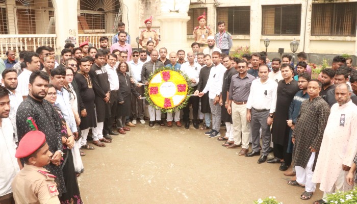 কুমিল্লা বিশ্ববিদ্যালয়ে জাতীয় শোক দিবস পালিত কুমিল্লা বিশ্ববিদ্যালয়ে জাতীয় শোক দিবস পালিত