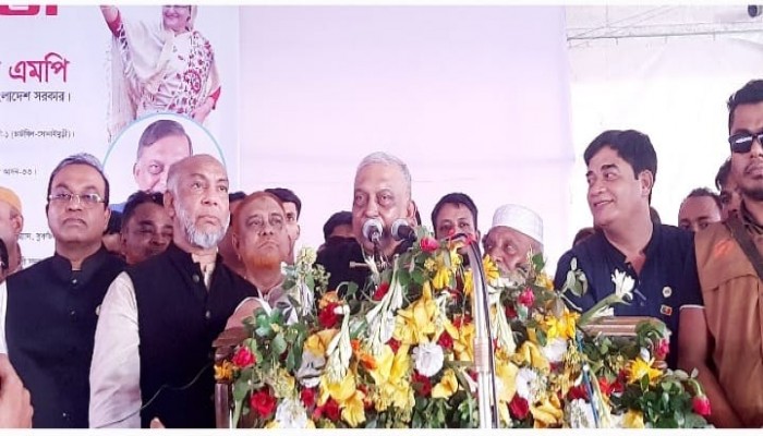 শেখ হাসিনার যোগ্য নেতৃত্ব দেশকে বদলে দিয়েছে: স্বরাষ্ট্রমন্ত্রী শেখ হাসিনার যোগ্য নেতৃত্ব দেশকে বদলে দিয়েছে: স্বরাষ্ট্রমন্ত্রী