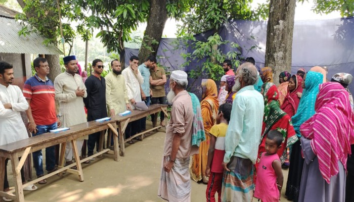 দাউদকান্দিতে সুবিধাবঞ্চিতদের ঈদ উপহার দিলো বিটেশ্বর ইউনিয়ন উন্নয়ন ফোরাম দাউদকান্দিতে সুবিধাবঞ্চিতদের ঈদ উপহার দিলো বিটেশ্বর ইউনিয়ন উন্নয়ন ফোরাম
