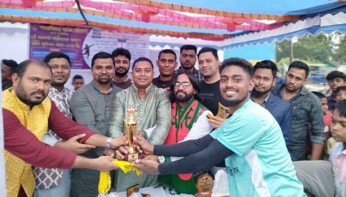 দাউদকান্দিতে শহিদদের স্মরণে ফুটবল ম্যাচ দৌলতপুর ইউনিয়ন ছাত্রঅধিকার পরিষদ চ্যাম্পিয়ন দাউদকান্দিতে শহিদদের স্মরণে ফুটবল ম্যাচ দৌলতপুর ইউনিয়ন ছাত্রঅধিকার পরিষদ চ্যাম্পিয়ন
