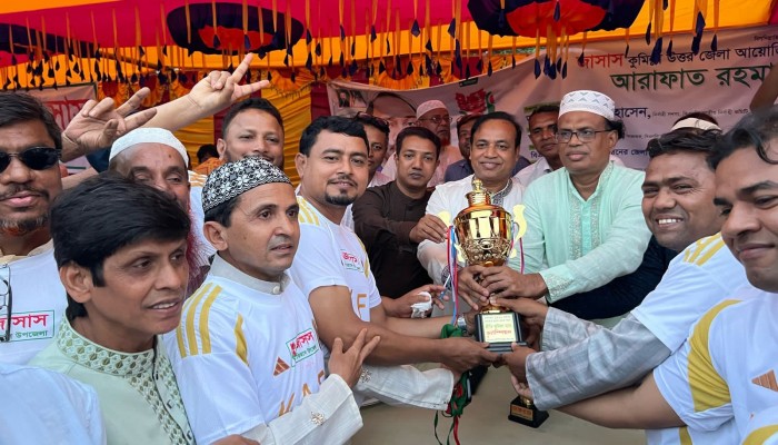দাউদকান্দিতে বৈশাখী প্রীতি ফুটবল ম্যাচে তিতাস চ্যাম্পিয়ন দাউদকান্দিতে বৈশাখী প্রীতি ফুটবল ম্যাচে তিতাস চ্যাম্পিয়ন