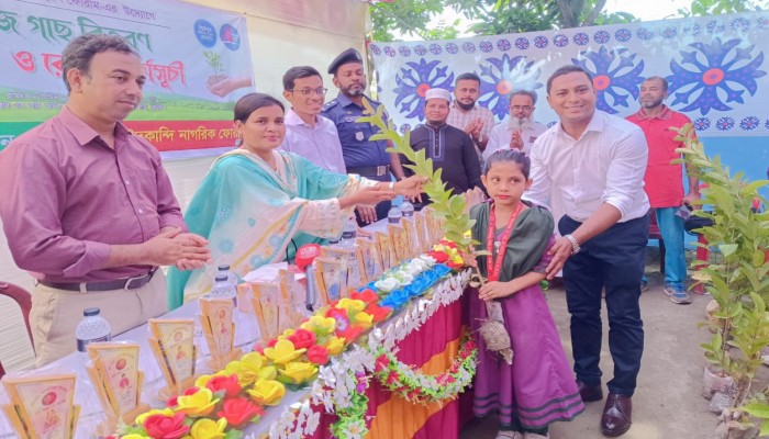তিন শতাধিক শিক্ষার্থীকে গাছের চাড়া দিলো স্বেচ্ছাসেবী সংগঠন বিইউইউএফ ও দানাফ তিন শতাধিক শিক্ষার্থীকে গাছের চাড়া দিলো স্বেচ্ছাসেবী সংগঠন বিইউইউএফ ও দানাফ